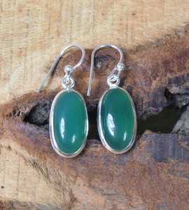 สีเขียวนิลเงินสเตอร์ลิงต่างหูทำด้วยมือเครื่องประดับอัญมณีห้อยรูปไข่ของขวัญสำหรับผู้หญิง - Product Image 1