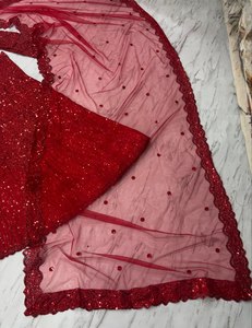 Vous présenter la plus belle dernière collection de vêtements de mariage et de fête de Lehenga de concepteur lourd - Product Image 6