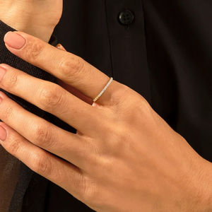 Anillo Fino de Plata 925 con Diamante Cultivado de Corte Redondo y Alto Brillo, Estilo Clásico, para Regalo de Boda, Compromiso, Fiesta o Aniversario para Ella - Product Image 5