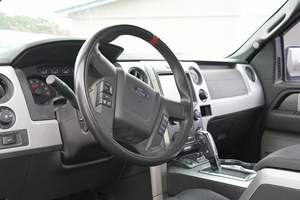 F-ord F-150 S V T R-aptor 2013 d'occasion, moteur V8 de 6,2 litres, transmission intégrale, différentiel arrière verrouillable, extérieur T-errain - Product Image 3