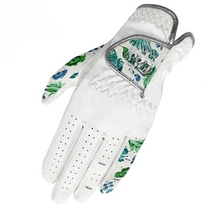 ถุงมือกอล์ฟมือซ้ายแบบพรีเมียมลดราคาพิเศษ ระบายอากาศได้ดี ทำจากหนัง Cabretta แท้ พร้อมโลโก้สั่งทำได้ อุปกรณ์กีฬา OEM - Product Image 3