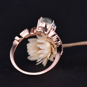 แหวนเพชรเม็ดกลมสีโรสโกลด์ขนาด14K ทำด้วยมือทำจากทับทิมและเพชรโมอิสซาไนต์ขนาด7มม. ไม่เหมือนใคร - Product Image 4