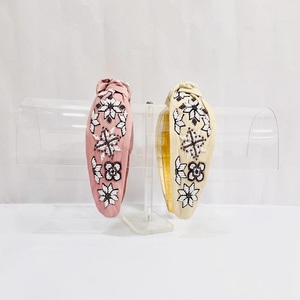 2025 nouvelle vente chaude indien perlage bandeau haut noué accessoire de cheveux avec bijoux embellis à la main Collection de printemps - Product Image 4