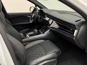 NOUVEAU 2024 AUDI S Q7 4X4 Traction intégrale Sans accident Course NEU VOLL 415PS Bi-turbo 7s Transmission automatique - Product Image 2