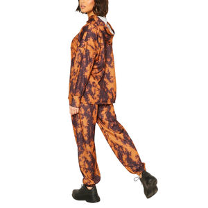 Conjunto de chándal de 2 piezas con lavado ácido para mujer, sudadera y pantalones de mezcla de algodón suave para uso informal y al aire libre - Product Image 2