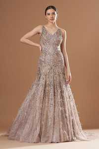 Robe de soirée de bal sans manches avec découpe modeste, longueur au sol, grande taille, silhouette scintillante - Product Image 3