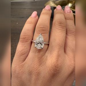 Anillo de Compromiso con Diamante de Laboratorio de Corte Pera de 4.00CT con Halo Oculto, Precio de Fábrica, Proveedor al por Mayor - Product Image 2