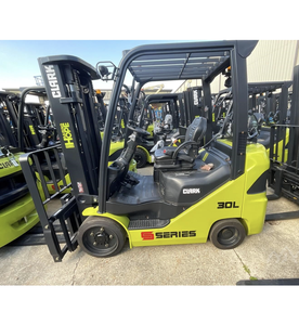 Chariot à palettes CLARK S30CL 2023, diesel, état neuf et d'occasion, pour la construction, l'agriculture, la vente au détail et les ateliers de réparation de machines - Product Image 2