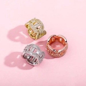 Anillo Clásico Premium Iced Cuban Link de Plata Sólida 925 con Moissanita VVS de Corte Brillante y Engaste Invisible, Certificado IGI, Unisex - Product Image 1