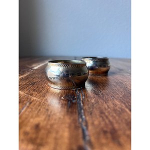 Anillo de Servilleta Decorativo de Metal Color Plata, Decoración de Boda de Alta Gama, Accesorios para Mesa de Salón de Banquetes, Anillo para Servilletas a Bajo Precio - Product Image 1