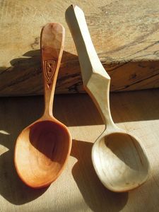 Juego de utensilios de cocina de madera de teca natural o acacia CHERISHED con soporte para cuchara Juego de cucharas de cocina de madera y soporte para utensilios - Product Image 2