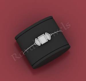 Bracelet en argent sterling 925 véritable de qualité supérieure, nouveau bijou avec breloque plaqué or de forme carrée, fabriqué en Inde, nouveau cadeau pour femme - Product Image 2