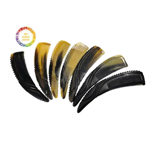 Peigne en corne de vache et de buffle noir naturel 100% Artisanat le plus vendu à la mode pour les cheveux et la barbe directement du Vietnam - Product Image 6