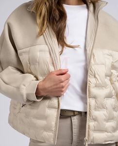 2024 Winter Hot Selling Premium Quality Oversized Cropped High Collar Puffer <b>Jacket</b> Custom Logo <b>Long</b>-sleeved Panel Design Stand - Product Image 4