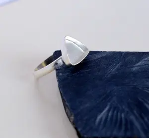 Collet en argent sterling 925 de forme triangulaire de 7 à 30 mm, sertissage vide, anneaux de sertissage, taille US-7, vente en gros de collets en métal argenté - Product Image 3