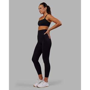 Legging Elixir Ultra High-Rise 7/8 - Noir, respirant, longueur cheville, pour le sport, disponible en grandes tailles - Product Image 4