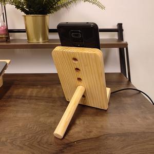 Fabricant de supports mobiles en bois et résine artisanaux en provenance d'Inde. - Product Image 3