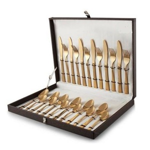 Ensemble de 4 couverts en acier inoxydable, forme et taille personnalisées, couleur or, à prix abordable - Product Image 4
