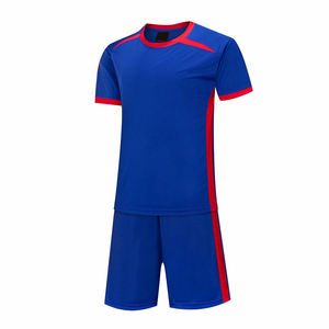 Diseño y logotipos personalizados Kits completos de fútbol de alta calidad Sublimación poliéster sportwear Fútbol Uniforme completo de los hombres al por mayor - Product Image 5