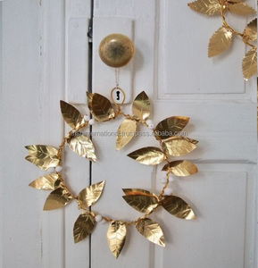 Guirnalda de Navidad de latón dorado, diseño europeo, corazón brillante, decoración del hogar - Product Image 3