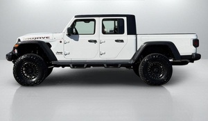 Camionnette Mojave Crew Cab d'occasion de bonne qualité - Prêt à être expédié - Product Image 4