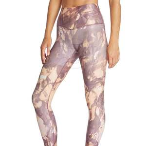Meilleur prix OEM Leggings longueur genou taille moyenne de gymnastique décontractés pour femmes Logo personnalisé Respirant Fitness en vente en ligne - Product Image 6