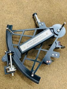 Sextant nautique en aluminium, peint noir, avec revêtement en poudre, pour l'art et les objets de collection marins - Product Image 5