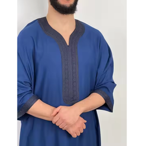 Thobe pour homme de qualité supérieure, léger, respirant, vintage, brodé à la main, en polyester, longueur au sol, prière, printemps, traditionnel - Product Image 3