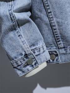 Venta al por mayor de Chaquetas vaqueras a la moda con logotipo personalizado para hombre, prendas de vestir para hombre, chaqueta vaquera para hombre - Product Image 3