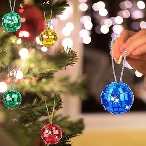 Bolas de Navidad de vidrio de mosaico decorativo con superficie brillante, perfectas para sala de estar, decoración de lujo para el hogar a bajo precio - Product Image 4