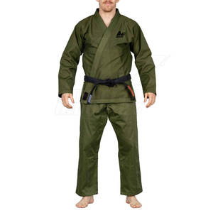 Uniforme de Karate de hombre tamaño personalizado superventas servicio OEM ropa deportiva de algodón en colores personalizados - Product Image 1