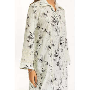 ชุดเซ็ตผ้าแคมบริคพิมพ์ลายขาวดำลำลองสำหรับผู้หญิง ชุดฤดูใบไม้ผลิ/ฤดูร้อน 2 ชิ้น กางเกงขาสั้นผ้าเครป - Product Image 3