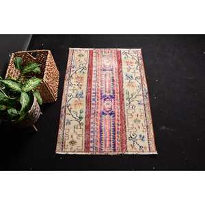 Tapis en Laine Vintage Turc Classique Beige Rouge Floral pour Adolescent Salon 2.4 X 3.2ft Rectangle Patchwork Design avec Support en Latex - Product Image 1