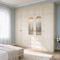 Système de rangement de vêtements moderne blanc crème robuste, grande armoire pour le rangement des vêtements de chambre, penderie