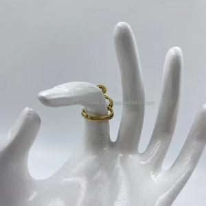 Anillos de latón chapado en oro de lujo para todos los días Joyas preciosas para compromiso y regalos - Product Image 2