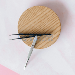 Pince à sourcils compacte conçue pour une précision professionnelle, une apparence élégante et une épilation douce au quotidien. - Product Image 5