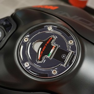 Adesivo Moto 3D Protezione Tappo Serbatoio a 5 Fori per Ducati Monster - Product Image 1