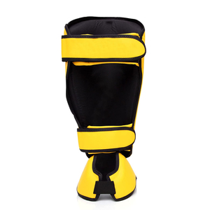 Espinillera de Fútbol, Protección Profesional, Diseño Transpirable, Fácil de Limpiar, Ligera, Material Duradero, Uso para Adultos - Product Image 4