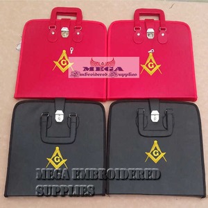 Maçonnique MM/WM et robe complète provinciale Acacia Past Master Cases avec poignée rigide | Fournisseur de mallettes maçonniques - Product Image 6