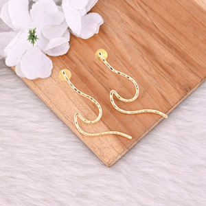 Pendientes de Botón de Latón Chapados en Oro de Moda para Mujer, Pendientes de Botón Lisos Chapados en Oro de Latón de Alta Calidad - Product Image 6