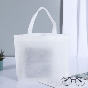 ถุงผ้าไม่ทอคุณภาพสูง Unisex เสื้อผ้าและสิ่งทอบรรจุภัณฑ์ที่กำหนดเองทำในเวียดนามผู้ผลิต - Product Image 4