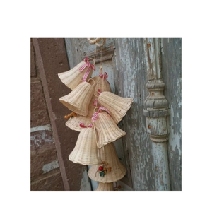 Vente en gros de cloches en rotin naturel faites à la main ornements de Noël décoration de fête utilisation saisonnière Vietnam - Product Image 2
