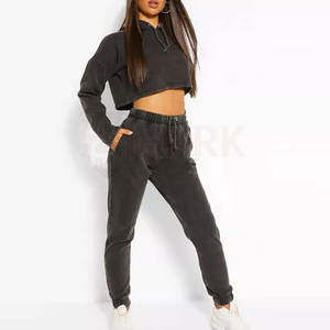 Meilleures ventes Top court pour femmes Survêtement Design personnalisé Toile Street Wear pour l'hiver Motif solide Style décontracté Prix raisonnable - Product Image 4