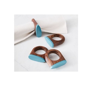 Anneaux de serviette en bois de luxe, conçus pour des arrangements de table raffinés, des dîners, des célébrations, des mariages, des hôtels et des maisons - Product Image 3