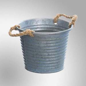 Custom Logo High Quality <b>Galvanized</b> Bucket Round <b>Tub</b> Deep Metal Handle For Plant Flower Rustic Finished Metal Planter - Product Image 3