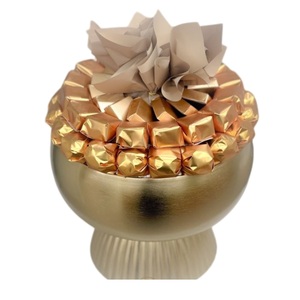 Bol à chocolat élégant en métal argenté bol à chocolat rond martelé fabriqué à la main pour les mariages et les occasions spéciales en vente - Product Image 4
