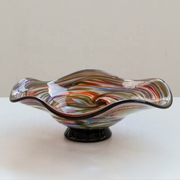 Bixuan Multicolor Swirl Stripe Mondgeblazen Glazen Schaal met Voet, Twee Maten, Zwarte Rand, Fruitplateau, Tafeldecoratie