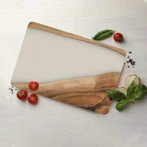 <b>Wooden</b> Resin Chopping Board With Rich <b>Colour</b> Flow Ideal for Use in Rustic Kitchens or as a Unique Holiday Gift - Product Image 6