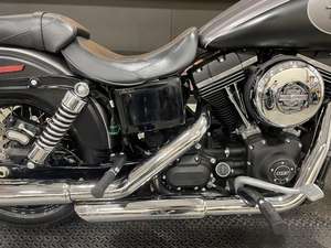 Harley Davidson Street Bob d'occasion de 2017 disponible à la vente - Product Image 3