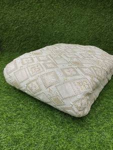 Viscose Georgette Broderie Séquence Tissu Miroir Travail Fantaisie Lahenga pour Dames Style Ethnique Indien Kurti et Choli Costume - Product Image 2